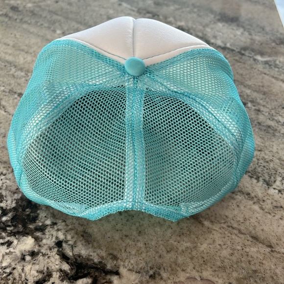 TITO’S VODKA CAP - Picture 2 of 5